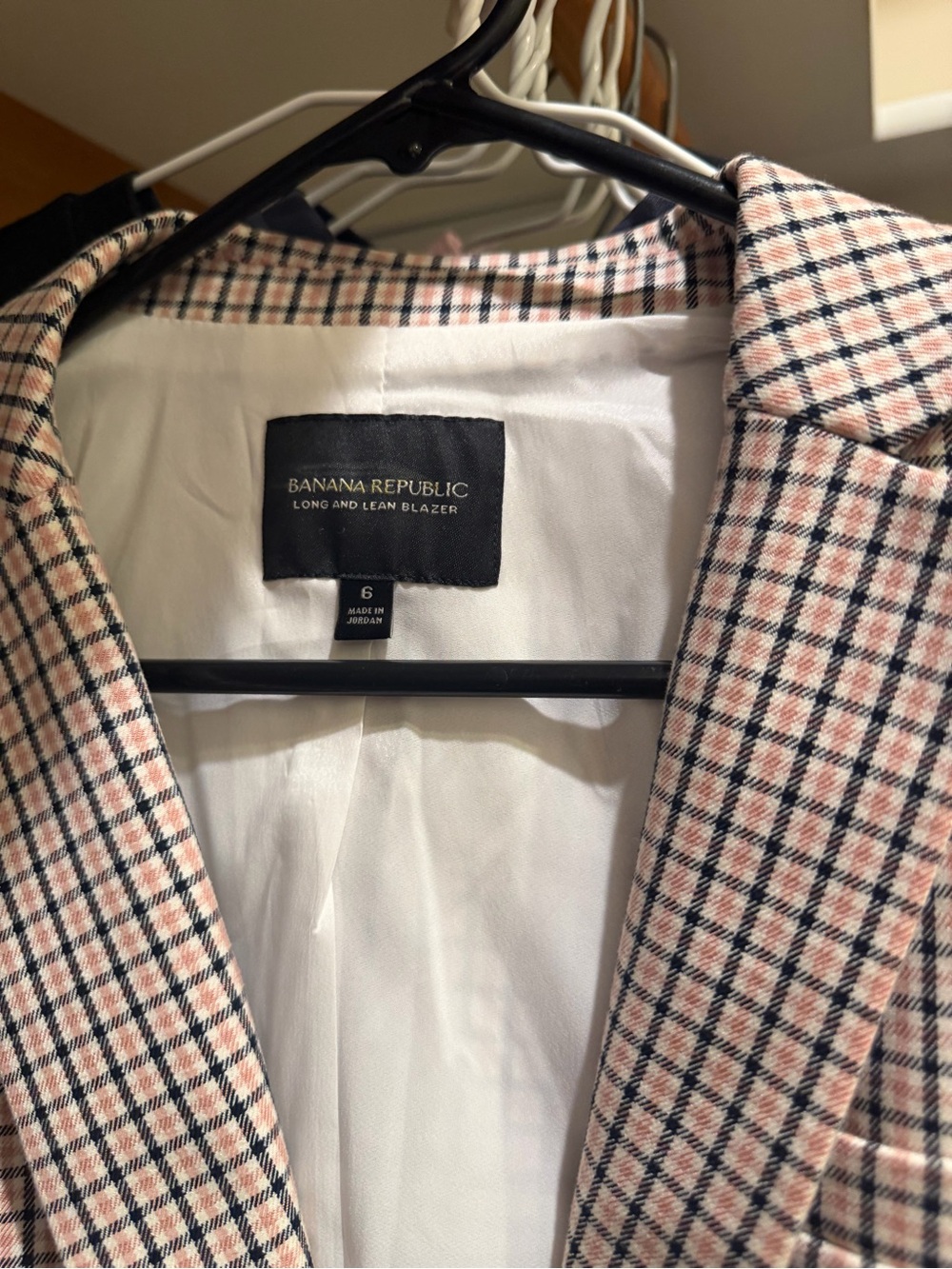 Banana Republic Pink and Navy Checked Blazer - Picture 2 of 3